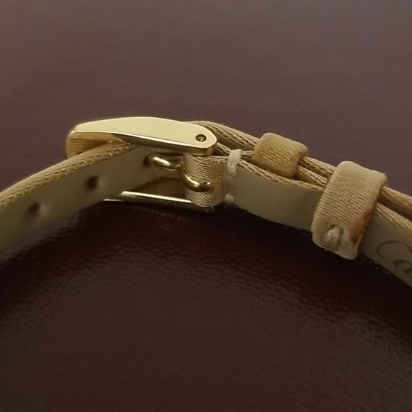 Cartier Delicate Woman's Leather Bracelet - Picture 4 of 6